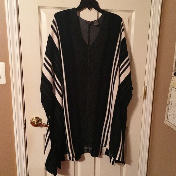 Joyce Leslie Poncho - Picture 1 of 4